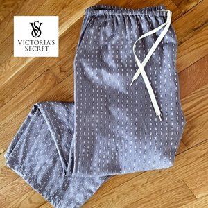 Victoria's Secret Gray Print Pajama Pants (L) Excellent Condition